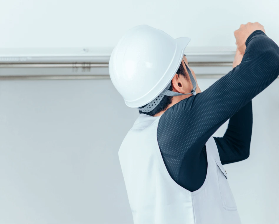 工事する男性のイメージ